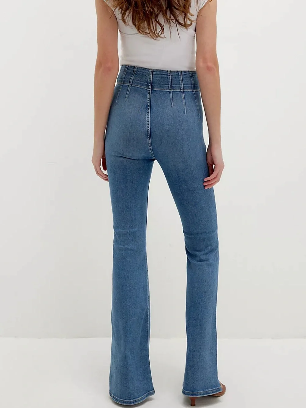 Free People We The Free Jayde Flare Jeans Size  27